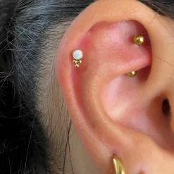 Lavea Piercing | Titan