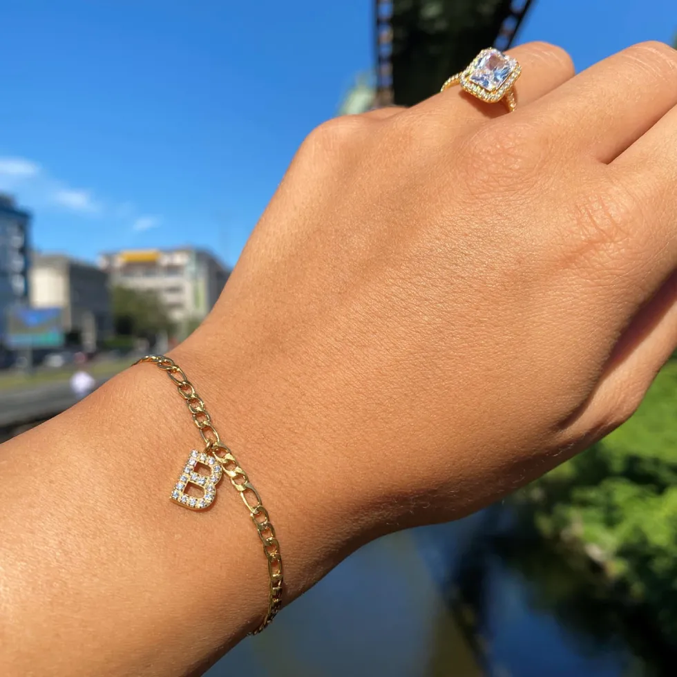 Letter Armband | 18K vergoldet