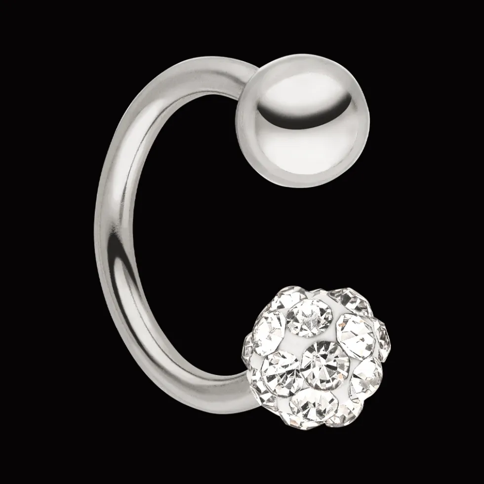 Valeria Piercing | Titan
